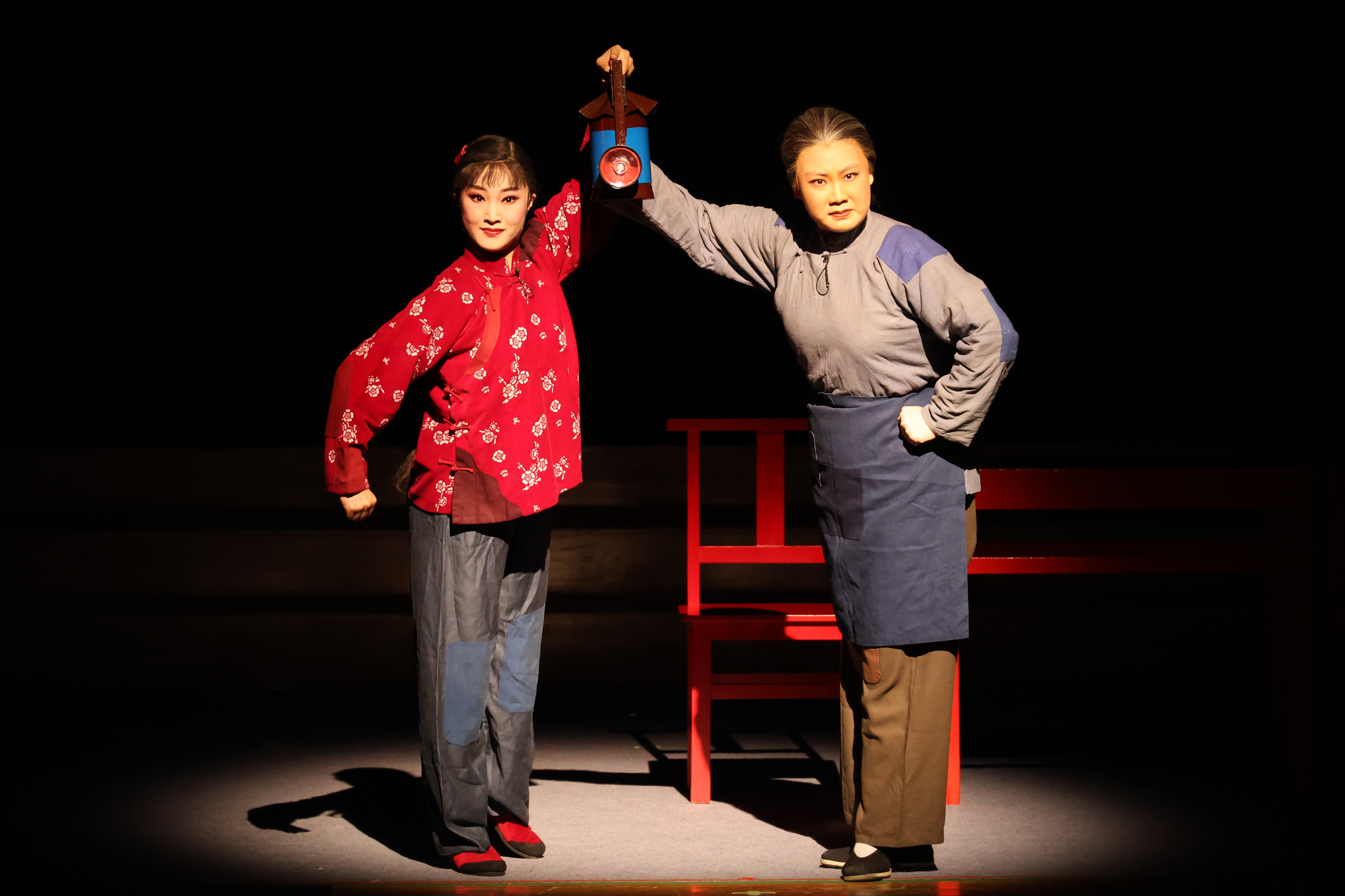 20250916 开学典礼暨教师节表彰大会 摄影陈大威 113.JPG