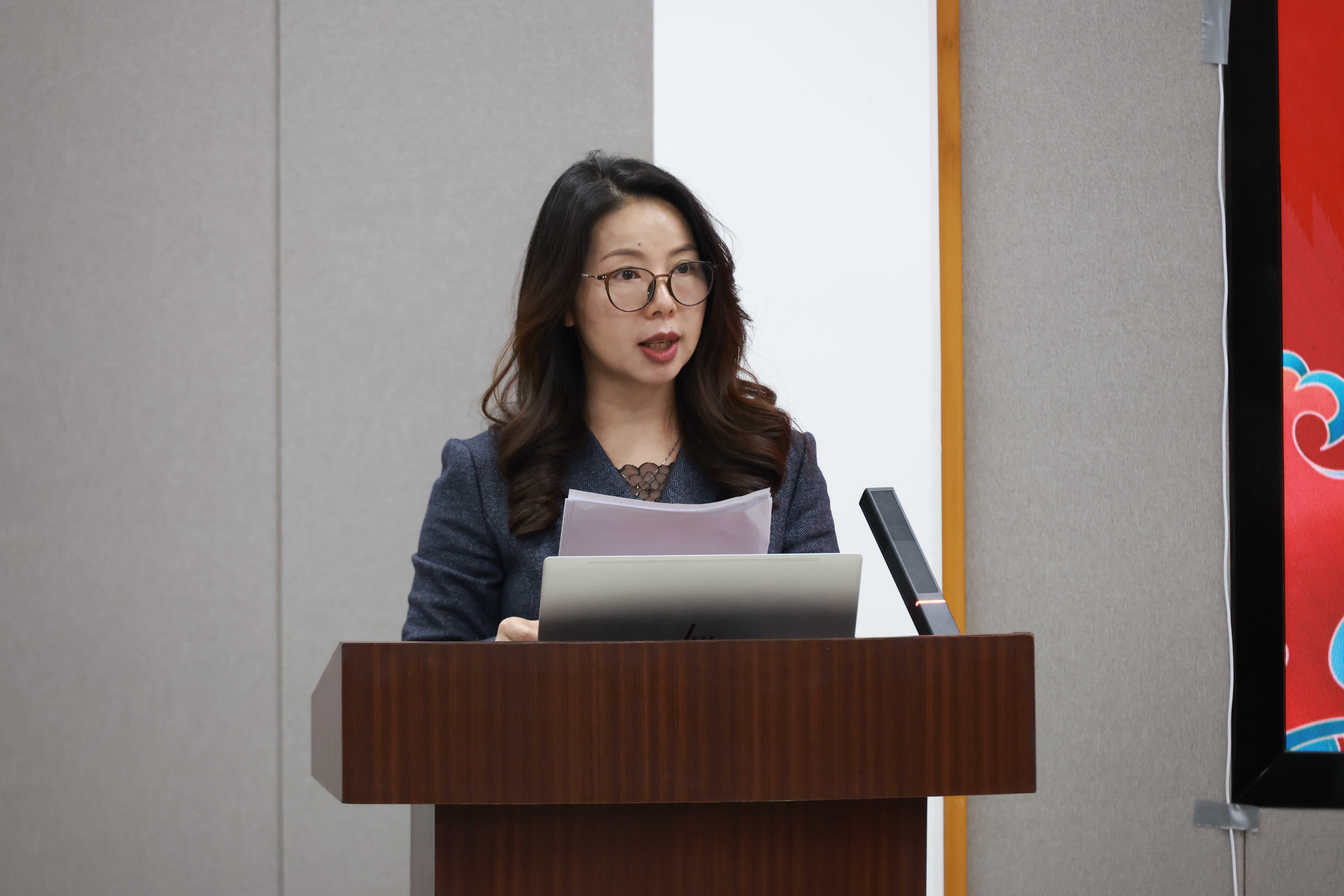 20260117研讨会 朱宏12.JPG